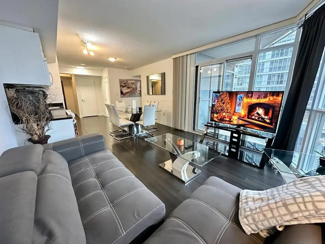 City Lake 2 Storey Condo Toronto