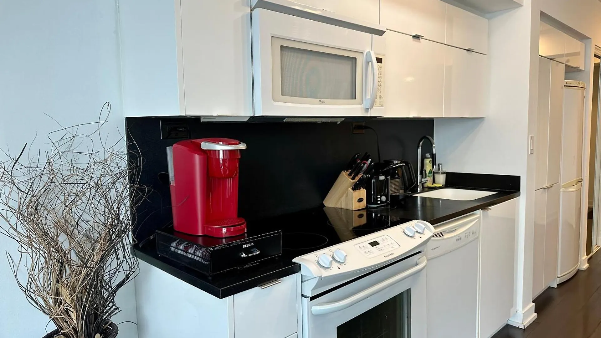 City Lake 2 Storey Condo Toronto 0*,  Canada